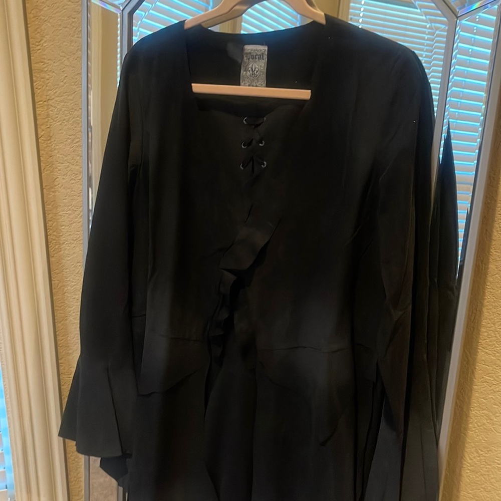 Vocal Black faux like suedejacket with bell sleeves and lace up back! So cute